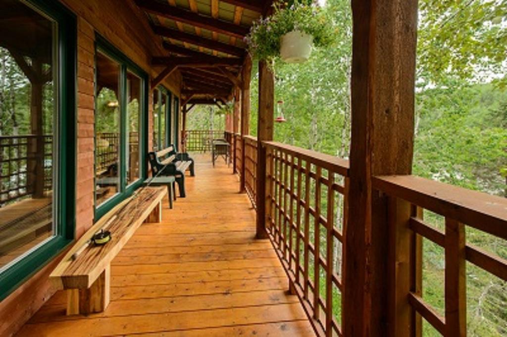 Auberge de la Rivière Matapédia - Matapédia River Lodge Routhierville Extérieur photo
