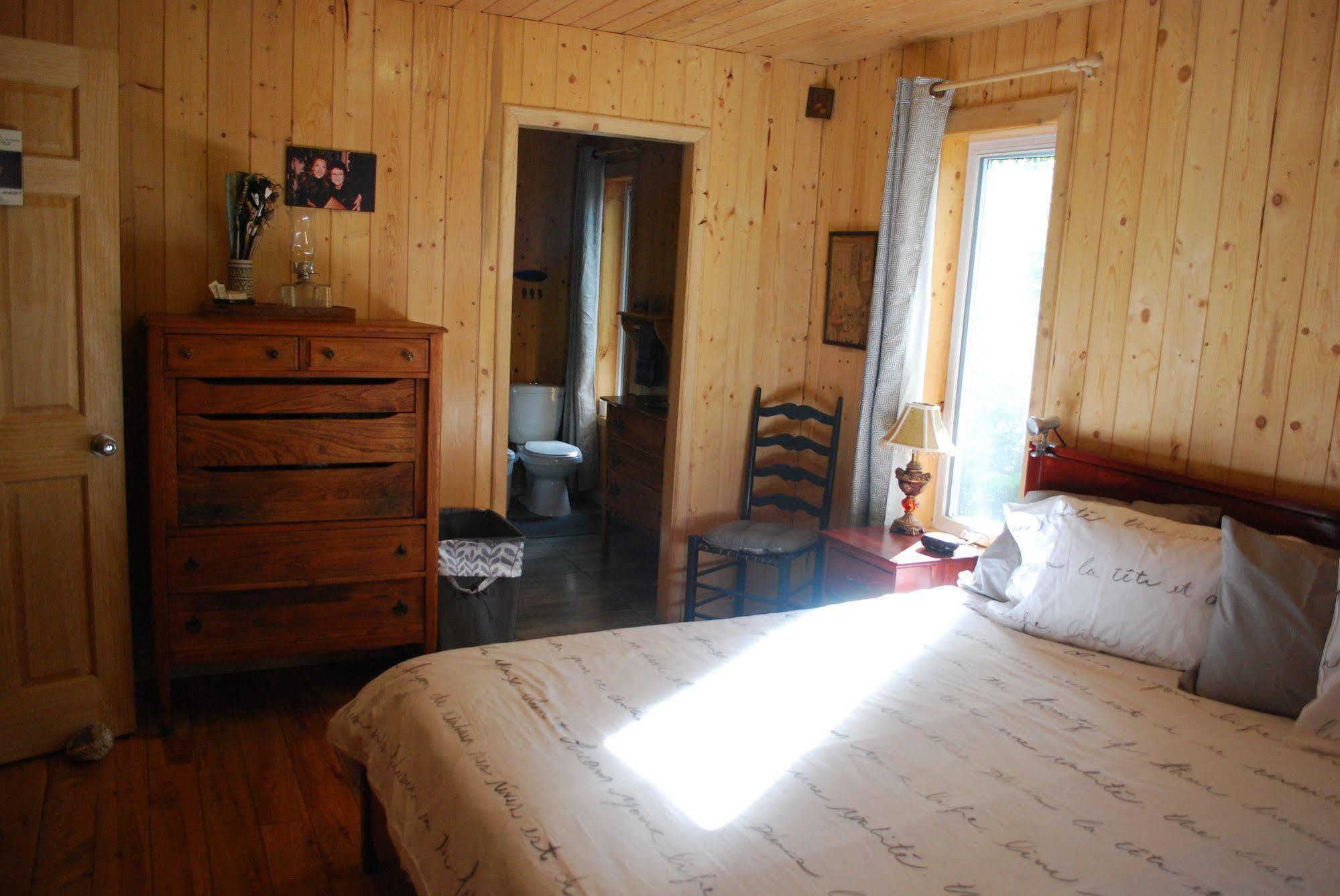 Auberge de la Rivière Matapédia - Matapédia River Lodge Routhierville Extérieur photo