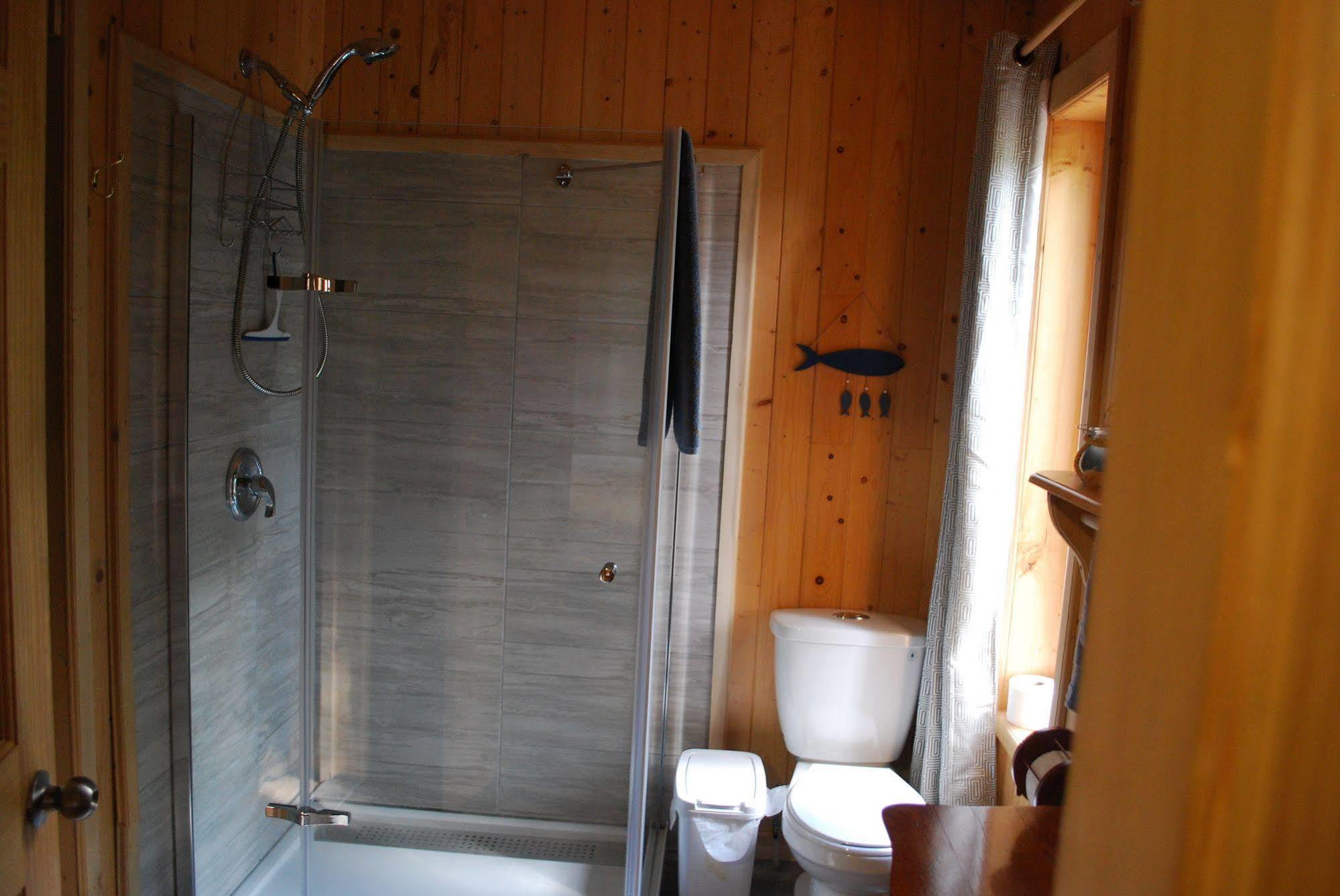 Auberge de la Rivière Matapédia - Matapédia River Lodge Routhierville Extérieur photo